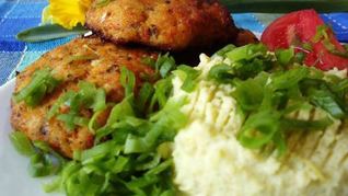 Рыбные котлетки с картофельным пюре