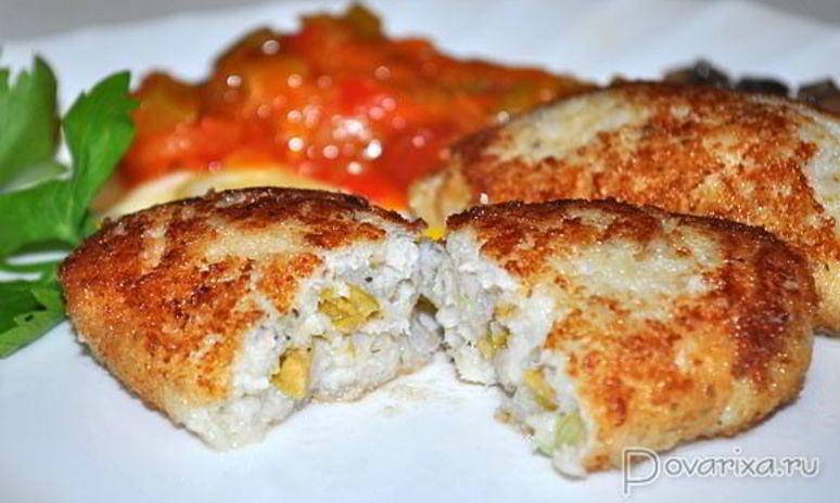 Рецепт рыбных котлет, фаршированных оливками