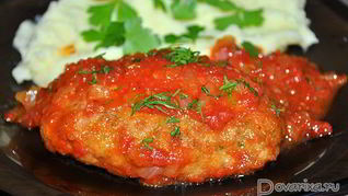 Свиные котлеты в томатном соусе