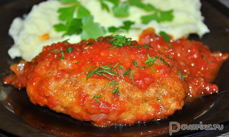 Рецепт свиных котлет в томатном соусе