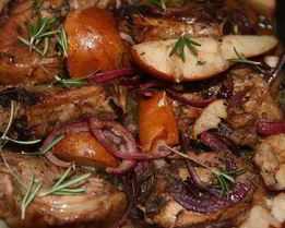 Запеченные свиные котлетки на косточке