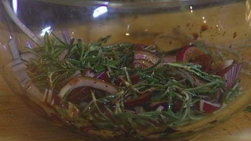 запеченные свиные котлетки на косточке