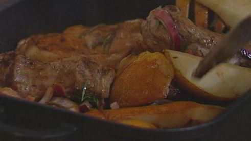 запеченные свиные котлетки на косточке