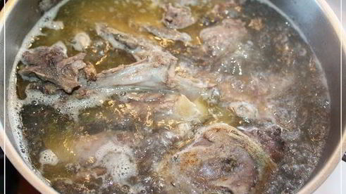 лапша домашняя с домашней уткой и белыми грибами