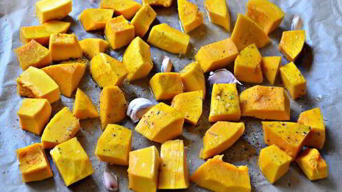 лазанья из индейки со шпинатом и соусом из тыквы