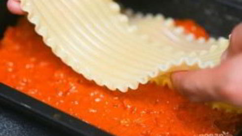 лазанья с фаршем