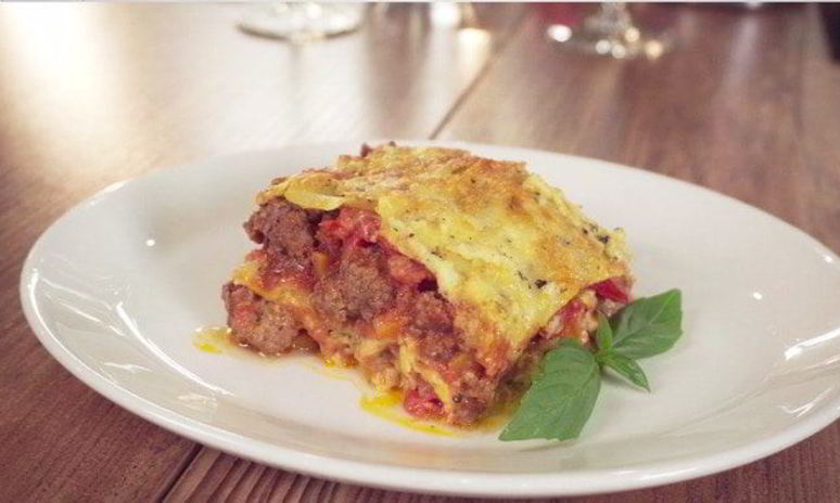 Рецепт лазаний с мясным соусом и томатами