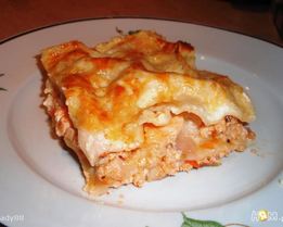 Лазанья с семгой и томатами