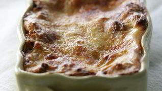 Лазанья с соусом бешамель