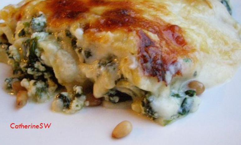 Рецепт лазаний со шпинатом, рикоттой и кедровыми орешками