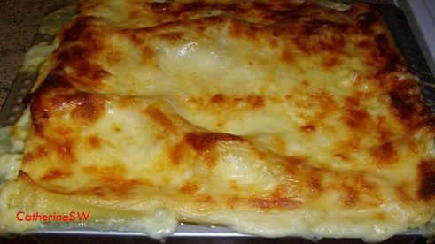 лазанья со шпинатом, рикоттой и кедровыми орешками