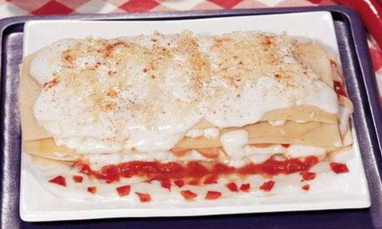 Рецепт легкой лазанья с колбасой