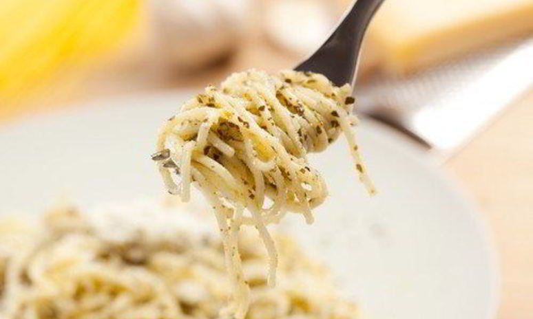 Рецепт лимонной пасты с кедровыми орешками и тимьяном