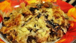 Макароны с консервированным лососем