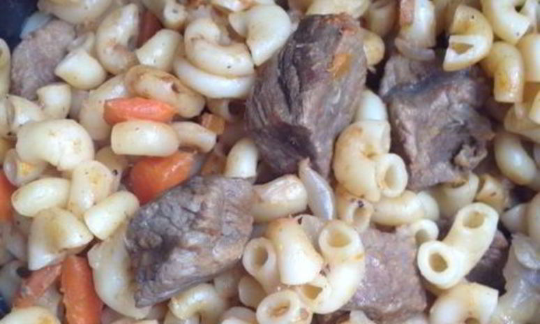 Рецепт макарон с мясом в мультиварке