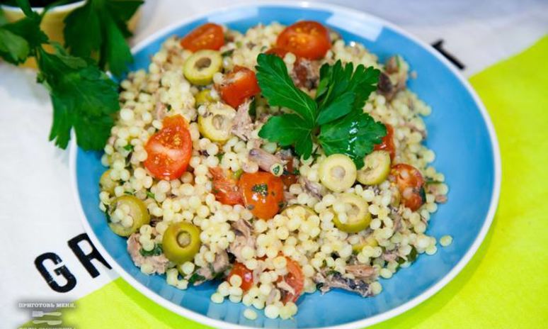 Рецепт макарон с тунцом и томатами