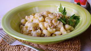 Макароны с тунцовым соусом