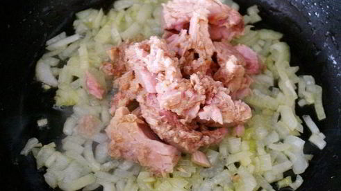 макароны с тунцовым соусом