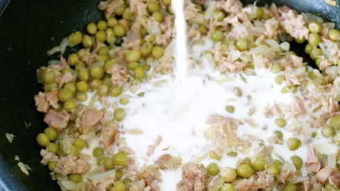 макароны с тунцовым соусом