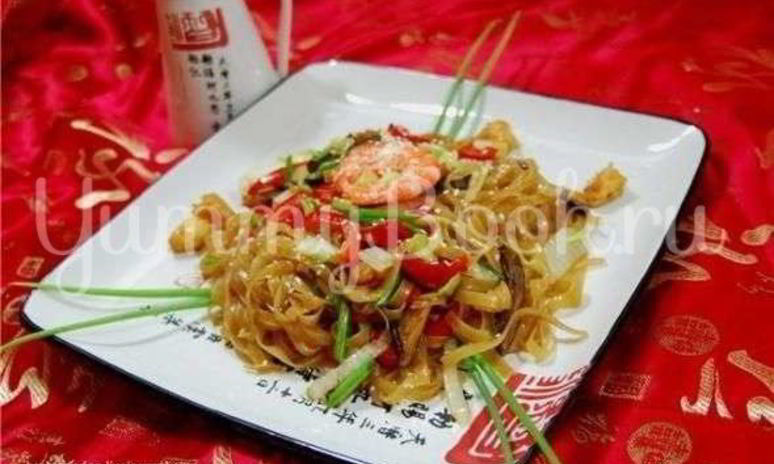 Рецепт обжареной рисовой лапши