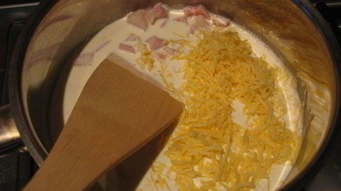 паста карбонара с креветками