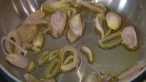 паста с копченой семгой и песто из каперсов