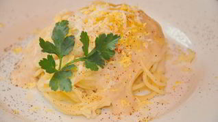 Спагетти с рыбным соусом