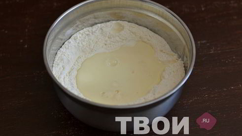 манты в мультиварке