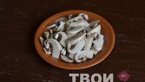 мясо по-французски с грибами