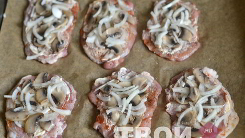 мясо по-французски с грибами