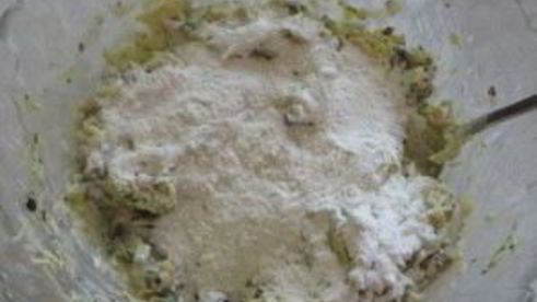 биточки с грибами и сыром