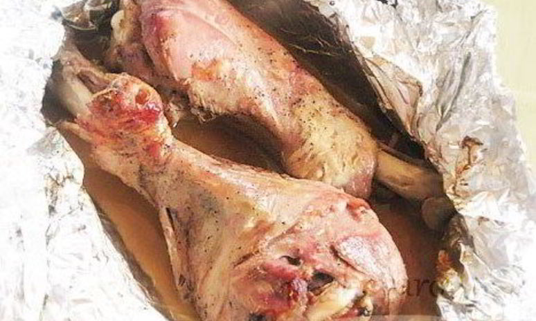 Рецепт голени индейки в лимонно-соевом маринаде