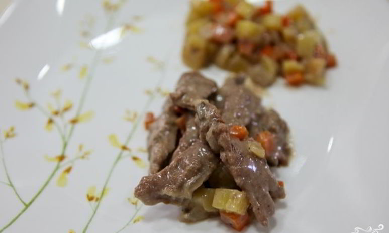 Рецепт говядины запеченной с овощами