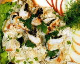 Куриная грудка с черносливом