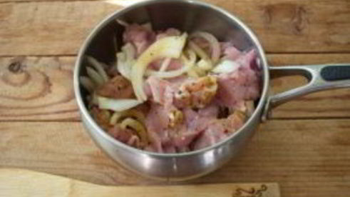 куриное филе под соусом