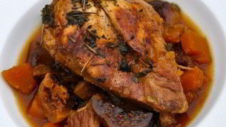 Курица с травами и инжиром