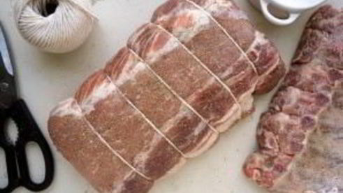 свинина, тушенная в сливках