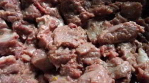 тушеная лосятина