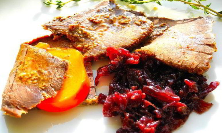 Рецепт запеченного мяса с айвой и хурмой