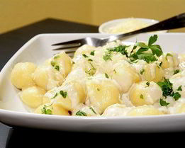 Ньокки со сливками и трюфельным маслом