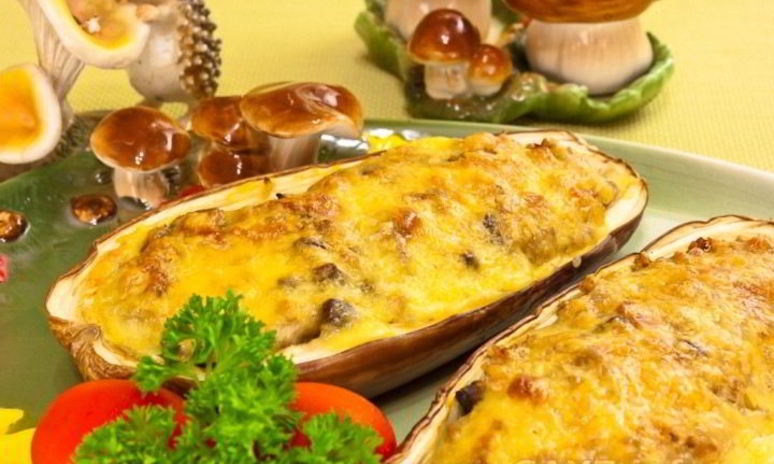 Рецепт баклажанов, фаршированных гречкой, грибами и беконом