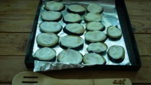 баклажаны, фаршированные курицей и грибами