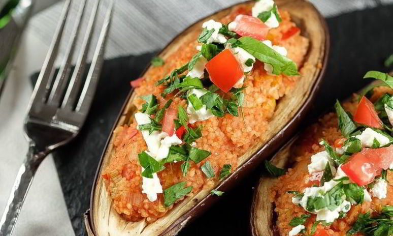 Рецепт баклажанов, фаршированых кускусом с овощами
