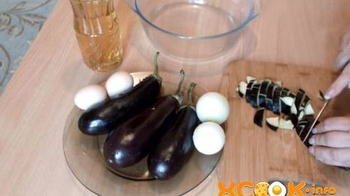 баклажаны с яйцом