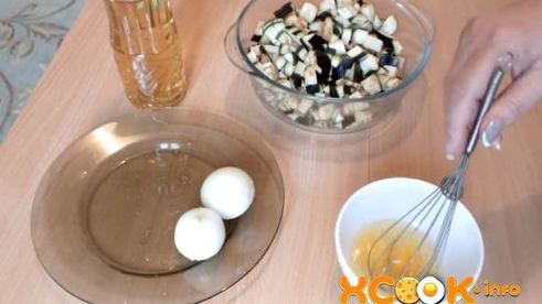 баклажаны с яйцом