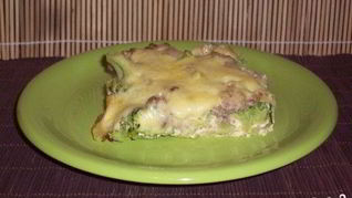 Брокколи с фаршем в духовке