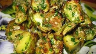 Кабачки чесночно-ореховые