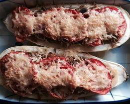 Кабачки, фаршированные гречкой