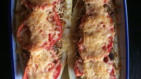 кабачки, фаршированные гречкой