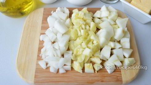 кабачки с курицей и яблоком